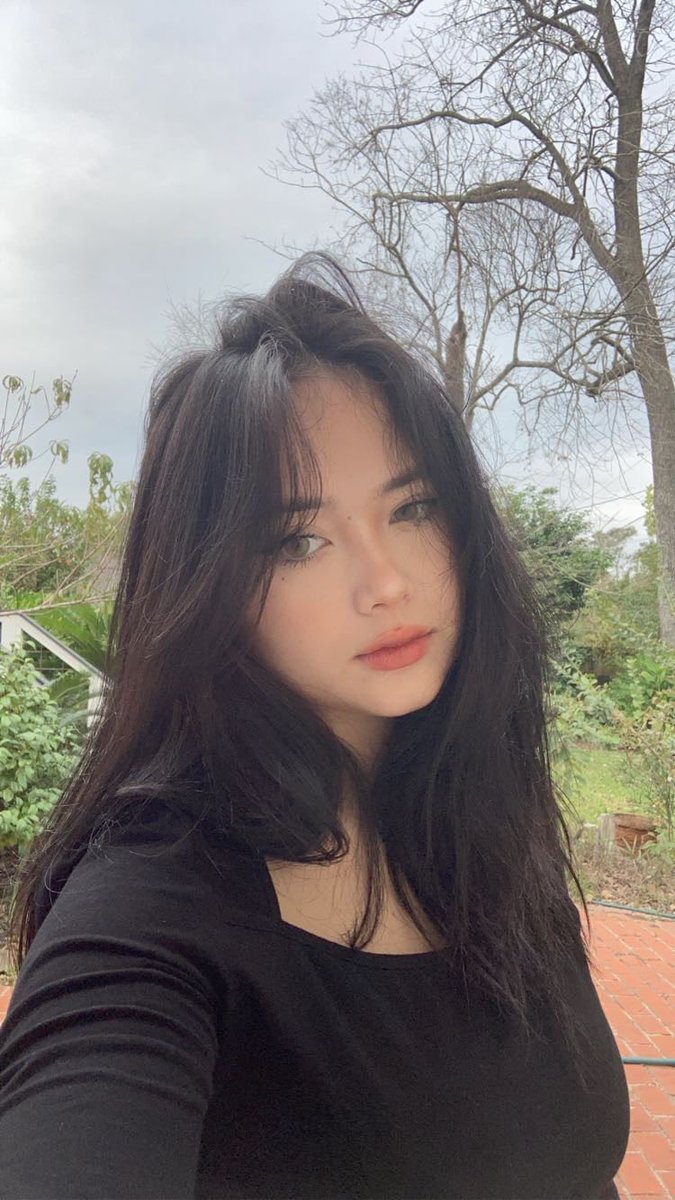 meaaele's tweet photo. lol my hair kinda nice tho https://t.co/5X9F9eq45B