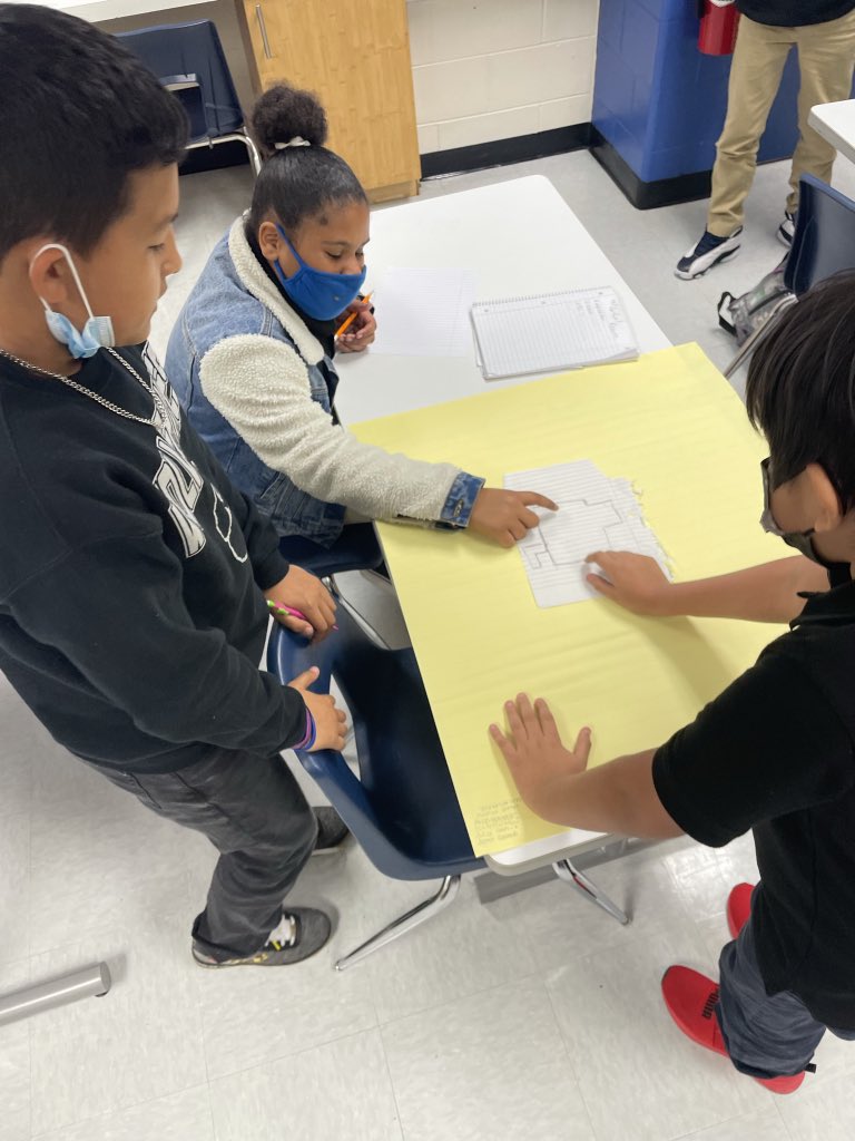 GLamPrepKids's tweet photo. My students at work! I love to see them expressing their creativity while collaborating. Their finishing our Perfect Room/Perfect Living Space projects as we complete our intense Architecture &amp; Construction unit
#wellsmiddleschool #springcte  @WellsWolverines @SpringISD_CTE https://t.co/mOE1akn96w