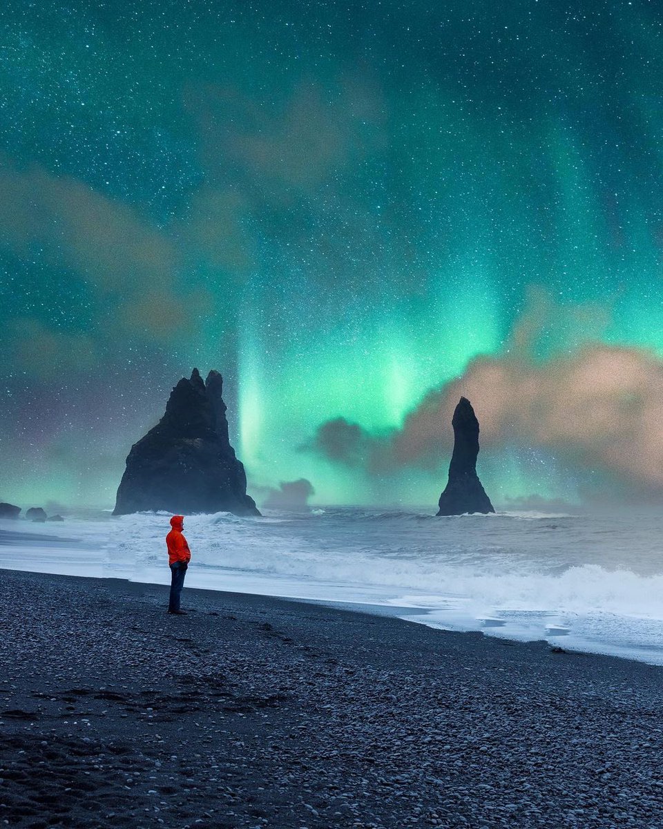 ExplorerIceland's tweet photo. Tag someone you want to travel to Iceland with 👇🏻🤔?
📍Iceland
📸: @manoleas | IG https://t.co/iRGZAORFB8