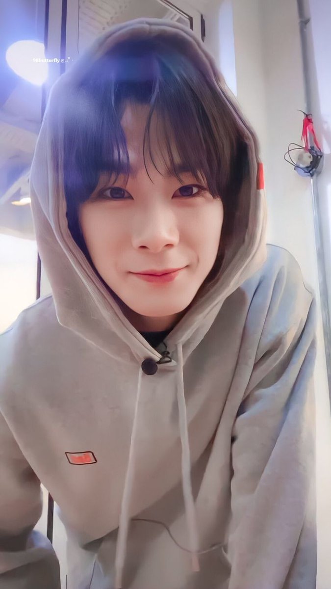 Fatalvsjinu's tweet photo. day 8¿
i vote on #MAMAVOTE to #astro <3 https://t.co/rdTZ5zpoRn