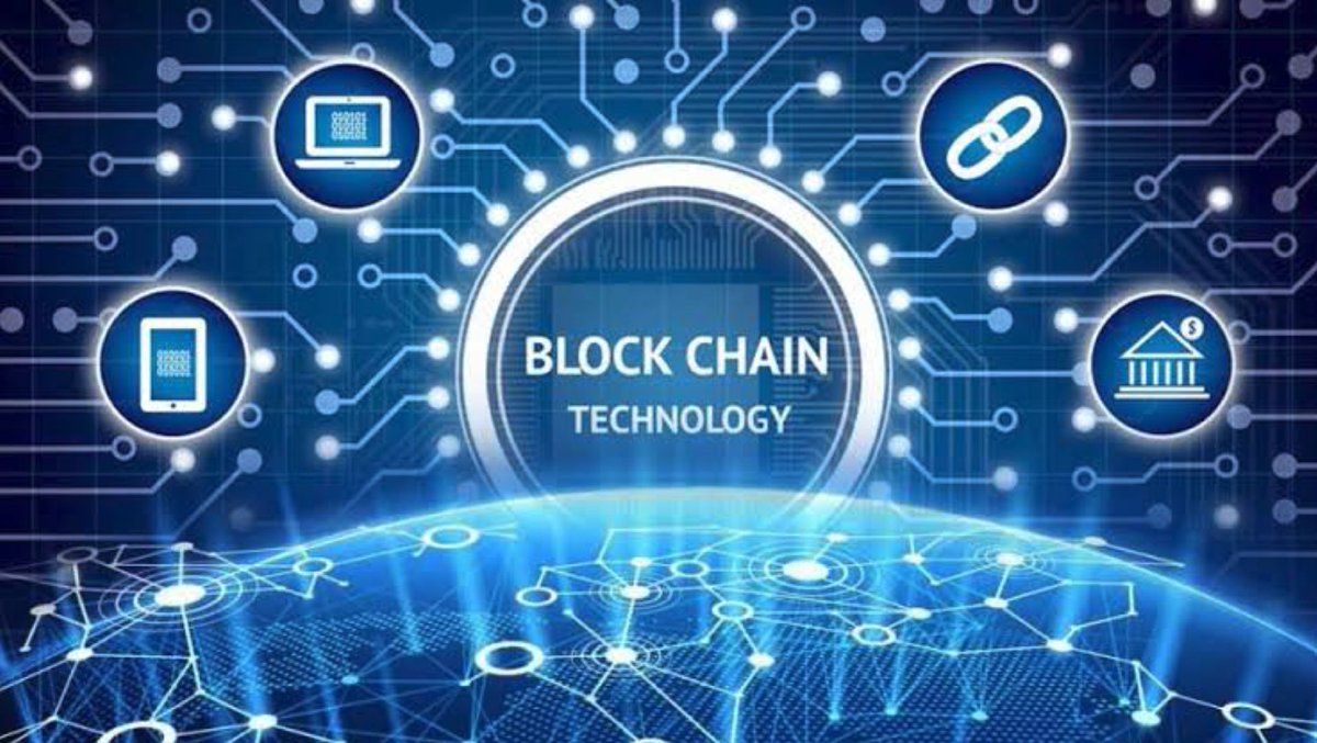 IvoFerrMD's tweet photo. “Blockchain is here to help and improve our mindset to teach (Horizontal, authentic and unbreakable)” #whatif @OftalmoUniv @phacomentors @RealOftalmoCast https://t.co/5z553GixNs