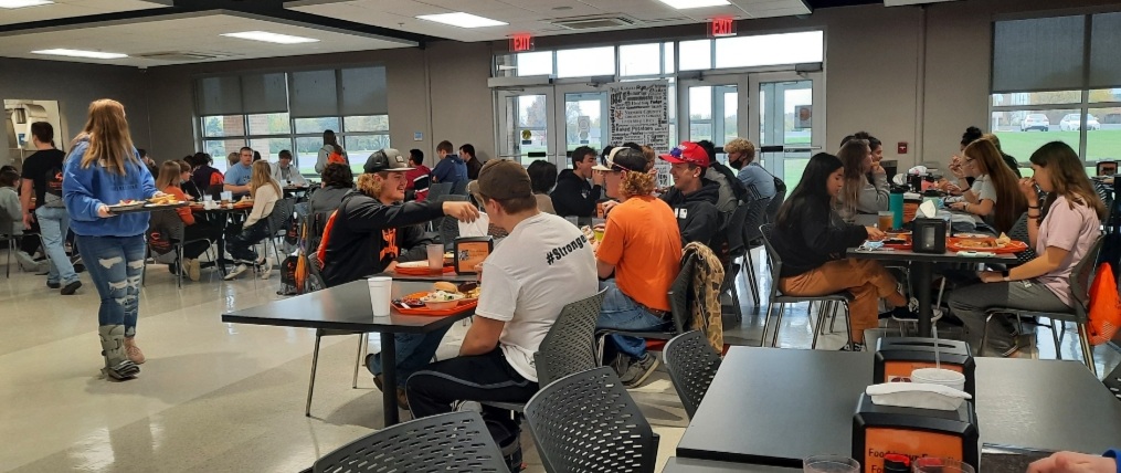 NCCC's tweet photo. Thank you to all who made Chanute Campus Panther Preview Days a success!!! We had a great turn out and hope to see several of the students who visited campus today on campus next year. 🧡🖤

#SHOknows Panther Preview Days https://t.co/EWGPsc20I1