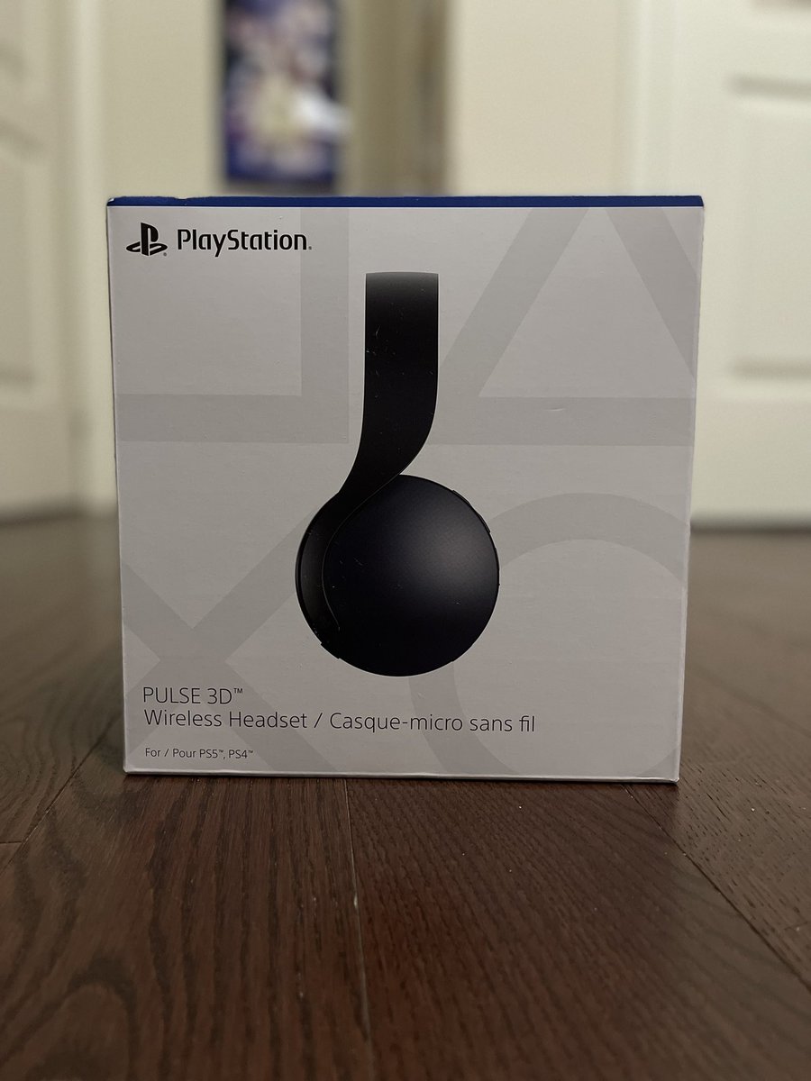 MegaLucarioX's tweet photo. These arrived a little early then I expected!!
Can’t wait to try them on later tonight 😎🔥!! #PlayStation5 #Pulse3DHeadset #MidnightBlack https://t.co/DpzwocDvDk
