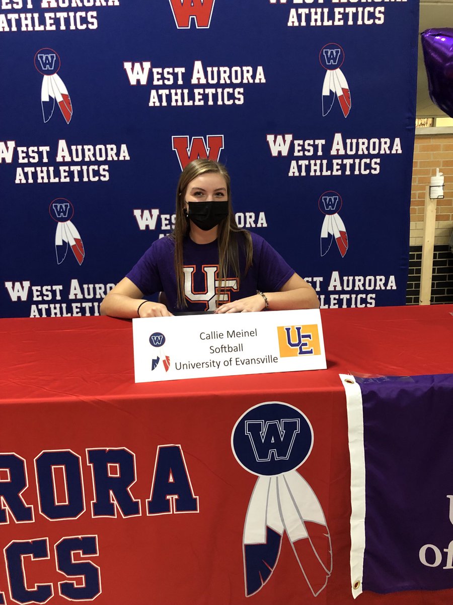 AllyWadle's tweet photo. A wonderful afternoon!!! The College Signing of Smiley-Meilye GVB and Callie SB …. I am so excited for them and their next chapter in life, school and the sport they LOVE to play!! 🔵🔴👍❤️💙😊
⁦@WAHSBlackhawks⁩ ⁦@WA_GirlsVball⁩
⁦⁦@WA_softball⁩ https://t.co/EYkEoZuh0u