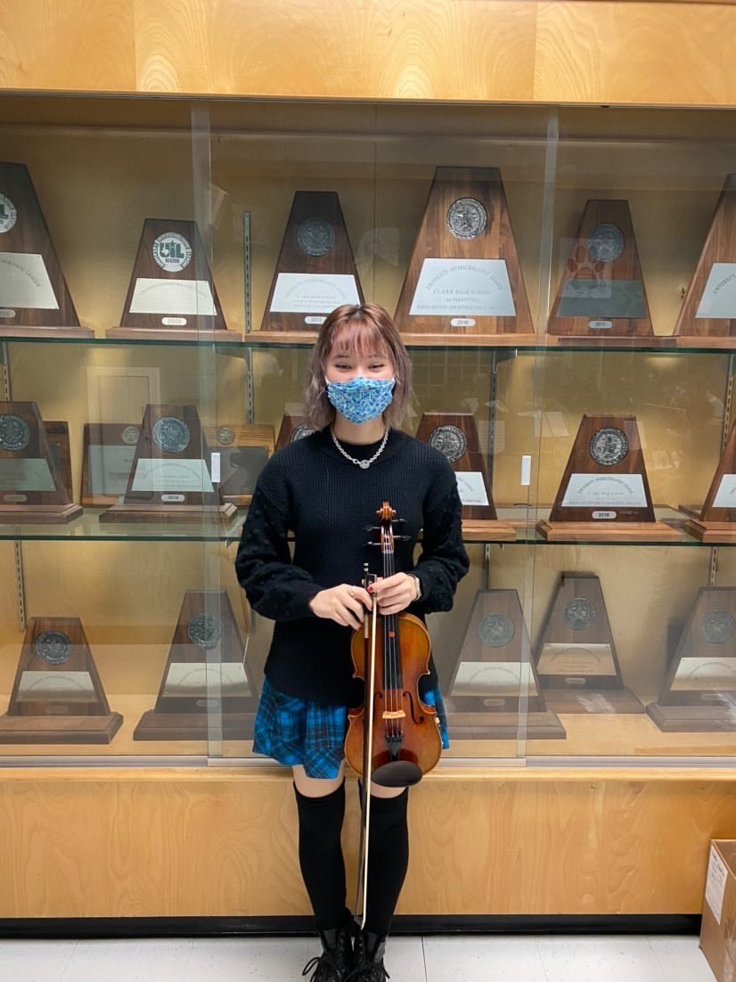 Maddie Dreher was selected to perform at Carnegie Hall in February with the Honors Performance Series orchestra— an international competition for young artists in orchestra, band, and choir with a rigorous audition process. Congrats Maddie!

#orchestra #clarkcougars <a href="/NISDClark/">Tom C. Clark HS</a>