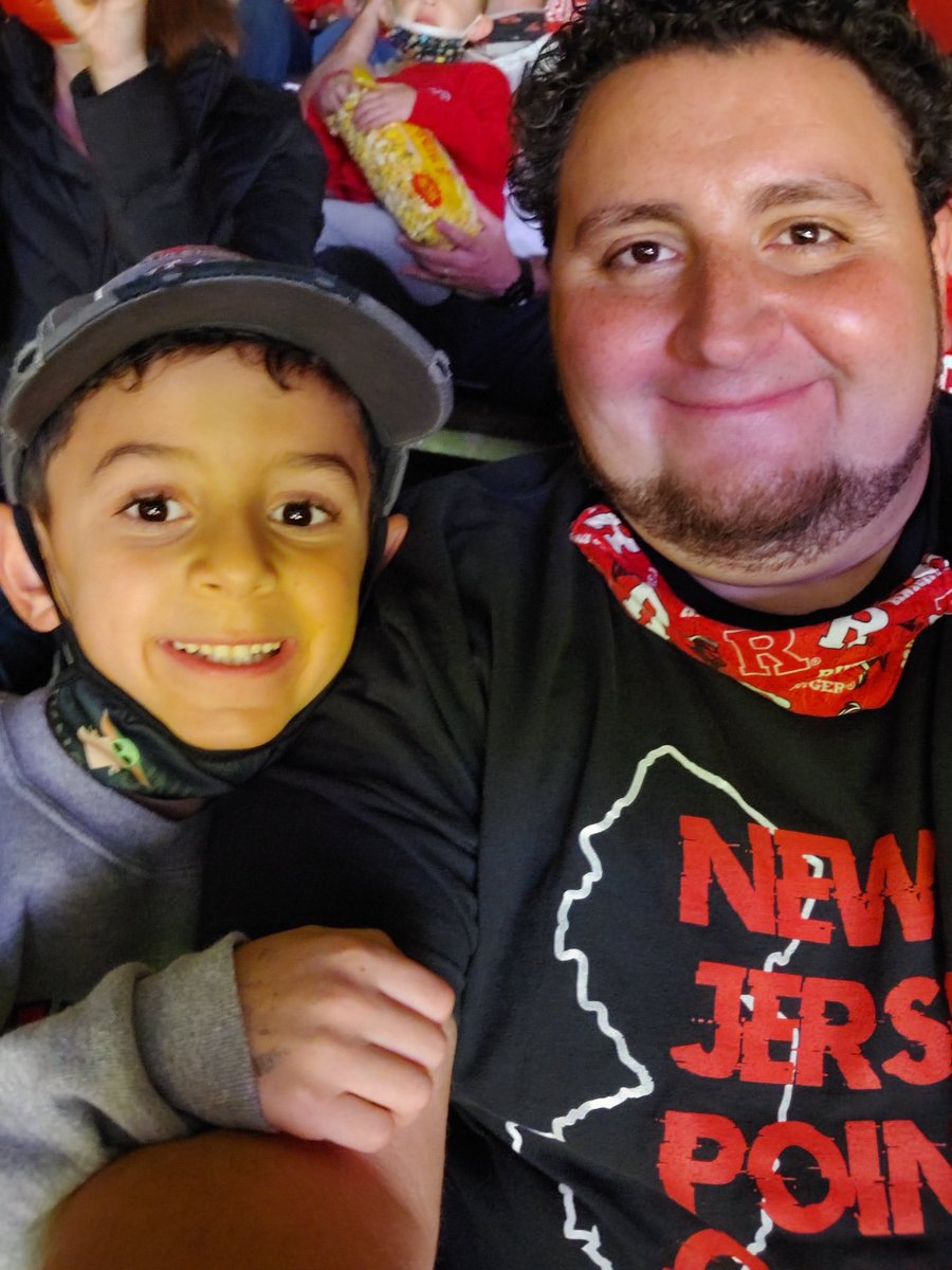 Youmshakian's tweet photo. Alex and I, back at the RAC after two years.  Let's go RU!!! 
@paulmulcahy_3 @RutgersMBB https://t.co/tMuxtPcsat