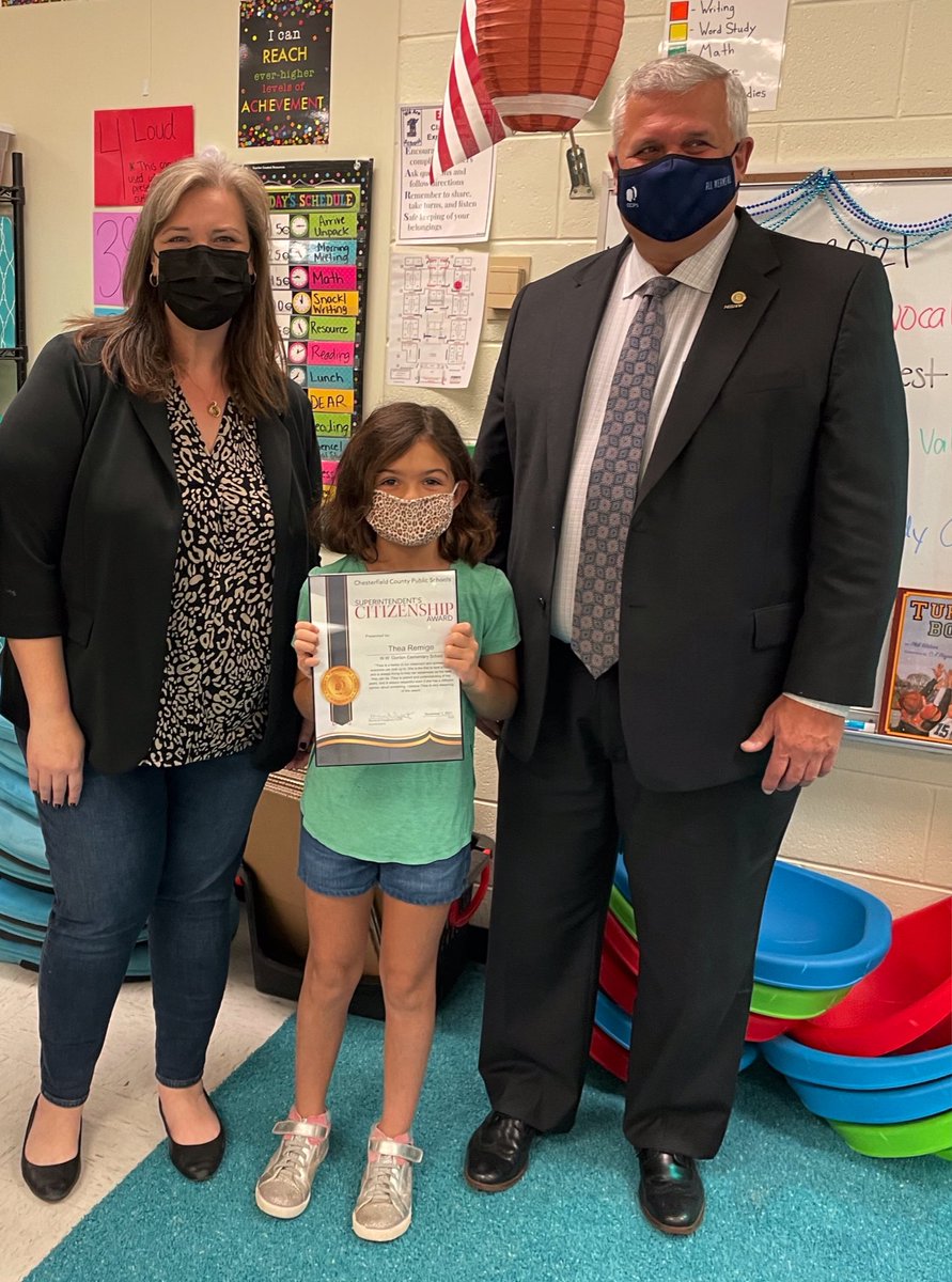 Natalie Bare tweet media