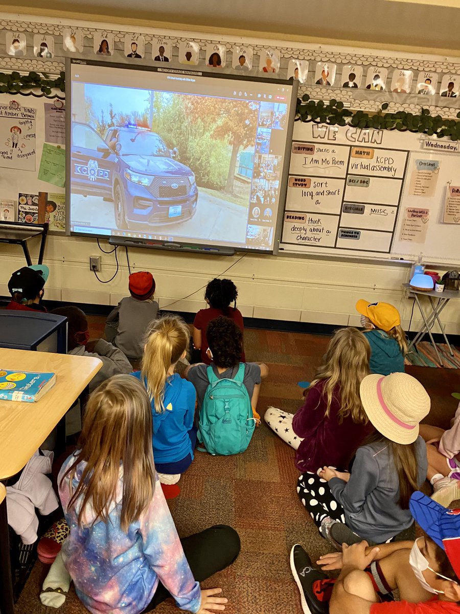MissTwenter's tweet photo. Thank you @kcpolice for taking time to show us your vehicles and share what it takes to be a police officer! We loved learning how you keep our community safe ❤️ #ParkHillProud https://t.co/zosO1eR505