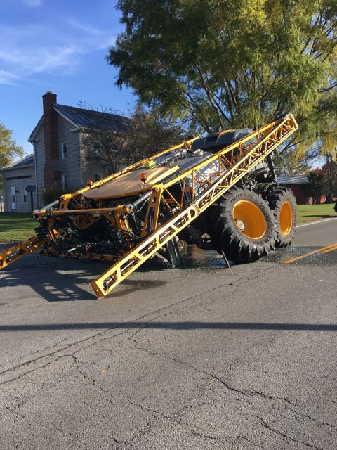 wentzeric1's tweet photo. Be sure to look over your machines carefully. Not sure what exactly happened or the cause but this happened today. Thankfully driver was wearing seatbelt and was slowing to make a turn and walked away with only minor injuries/soreness. Front axle seemed to just shear off https://t.co/8Gj1BoASVy