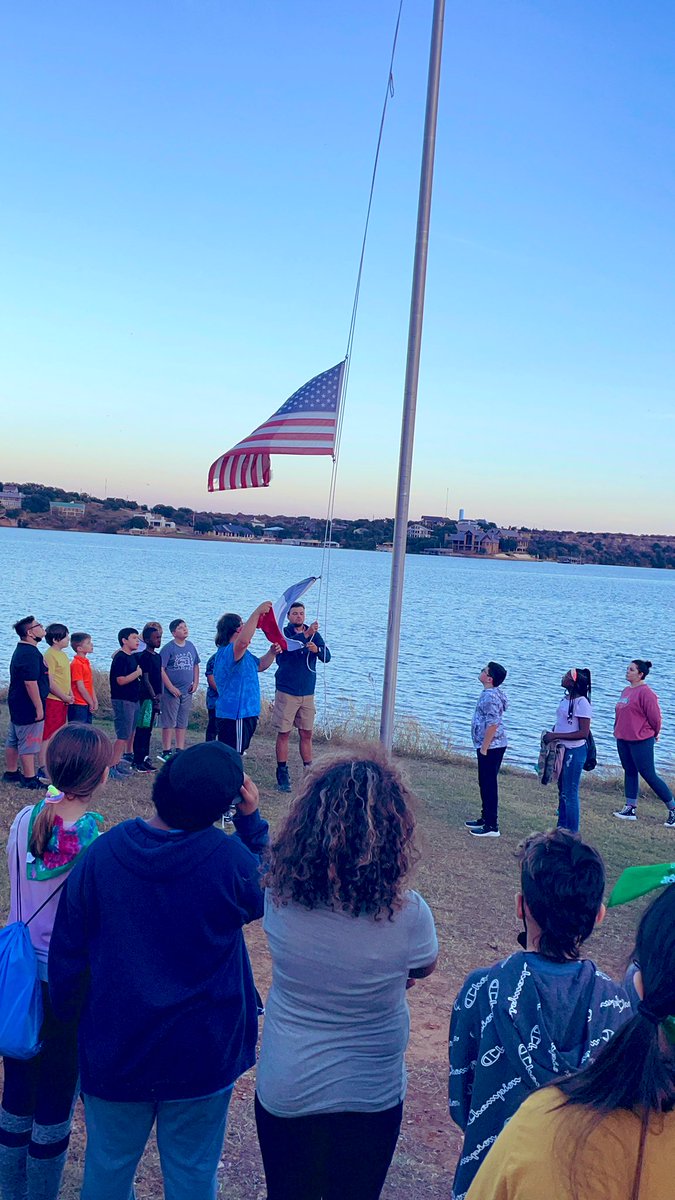 DeerCreekElem's tweet photo. “Create experiences that leave you in awe, for these will be the highlights of your life!”
This week our fifth graders headed to camp and experienced camping, a ton of learning, and the value of teamwork and collaboration. #dcegoesglobal #crowleyprideunified https://t.co/7IDLqY9gMn