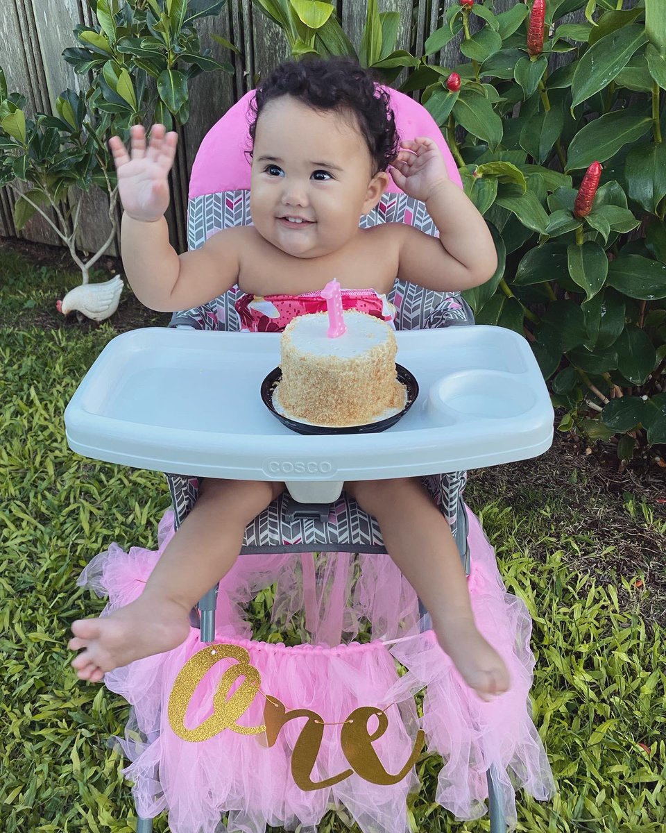 aahitsamberrr's tweet photo. Can’t believe my baby is one 🥺❤️ https://t.co/GH06lAPhrO