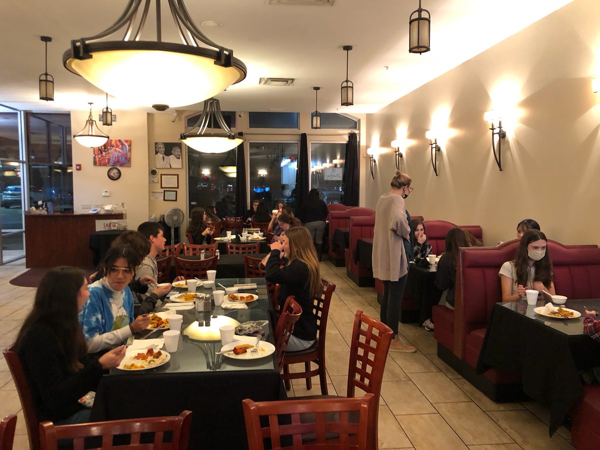 We had a great meal at Sara's Pakistani and Indian Cuisine! If you weren't able to make it, join us next week to celebrate the mid autumn festival and eat almond cookies!