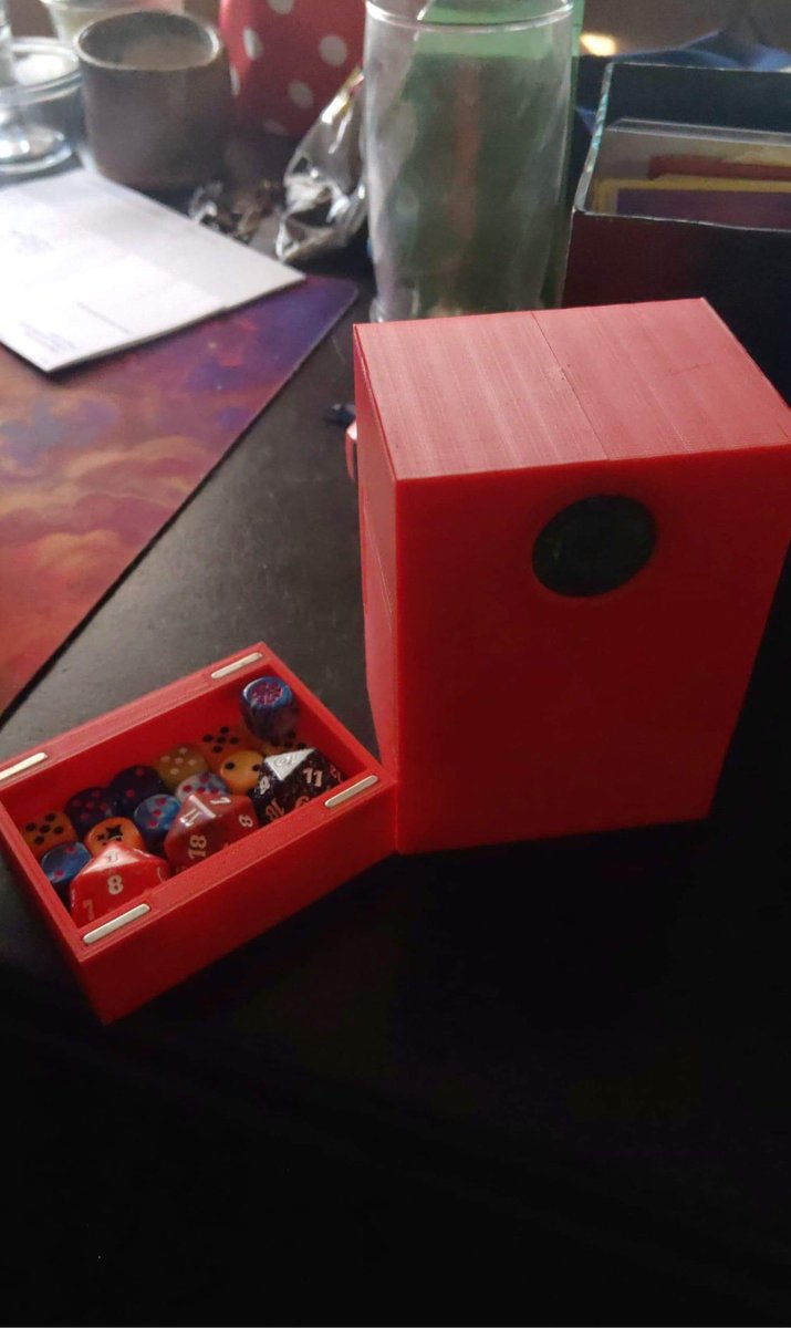 Jesse3d's tweet photo. What’s this?  Oh just a #custom #deckbox for your #MagicTheGathering #pokemon or whatever #tcg you may play.  Also has a #dice holder for all of you #dnd players out there. #gaming #3Dprinting #ttrpg https://t.co/CQ9cAkCnWo