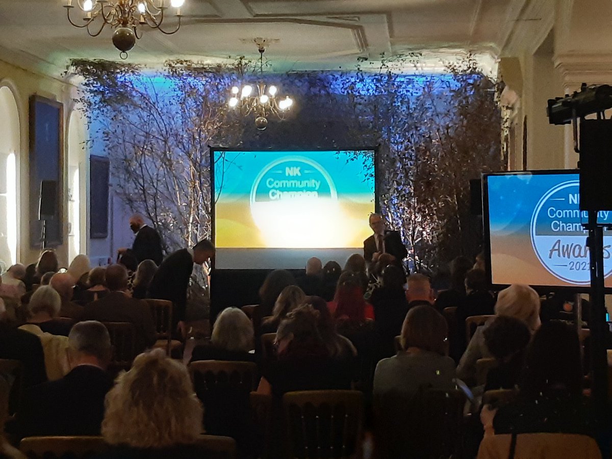 AndyHubbert1's tweet photo. Here tonight on behalf of @SleafordSt at the NK Community  Champion Awards. Held in the grand setting of Doddington  Hall. https://t.co/BuANX8ngjk