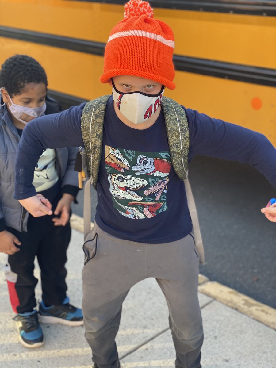 AKAMrsBrownRice's tweet photo. NoVA Crocheters (& Knitters), we’re loving our gifts! Look at our Tigers 🐯 rockin’ their new outerwear! #readyforthecold @TimberLaneES @FCPSR2 @FCPS_TitleI @fcpsnews @FSP_FCPS @PrincipalTLES @sabanford https://t.co/vy2lyYPEqe