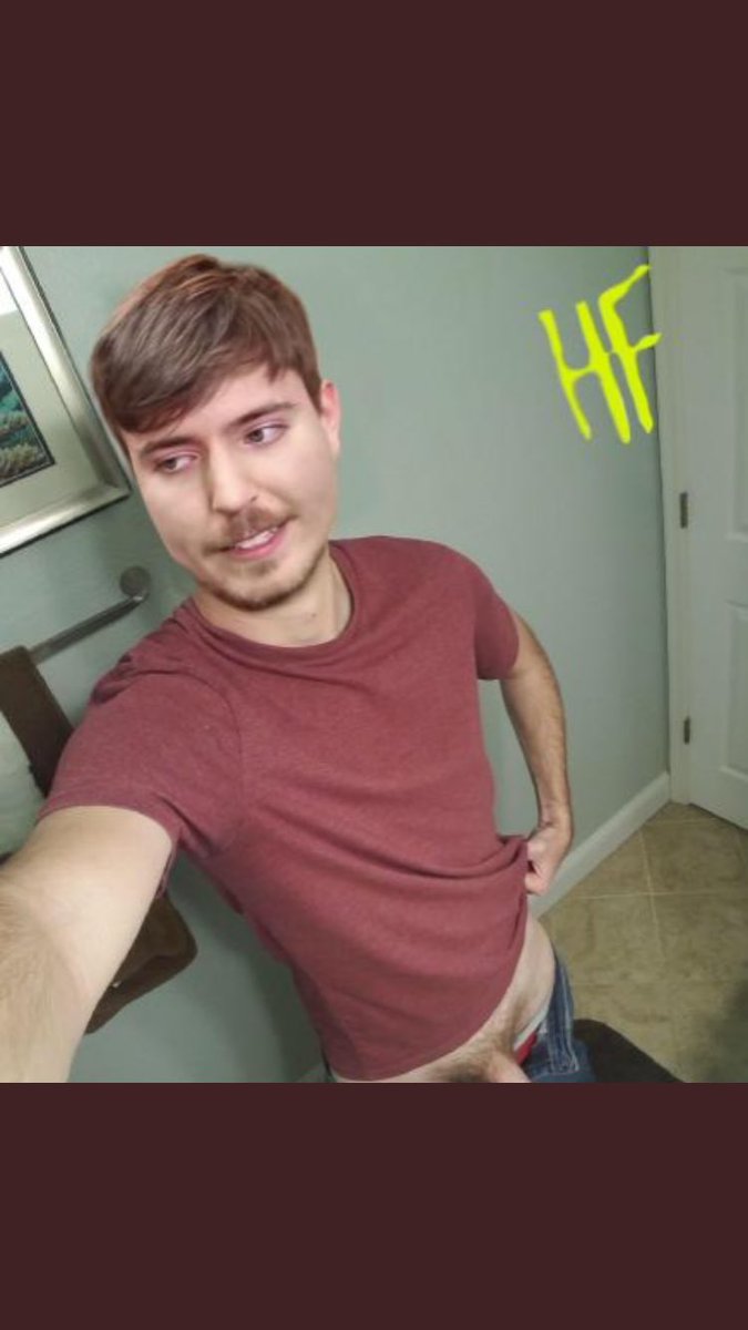 PACKDEFAMOSOS26's tweet photo. Mi youtuber favorito.🍆 https://t.co/W4lYj1hi1U