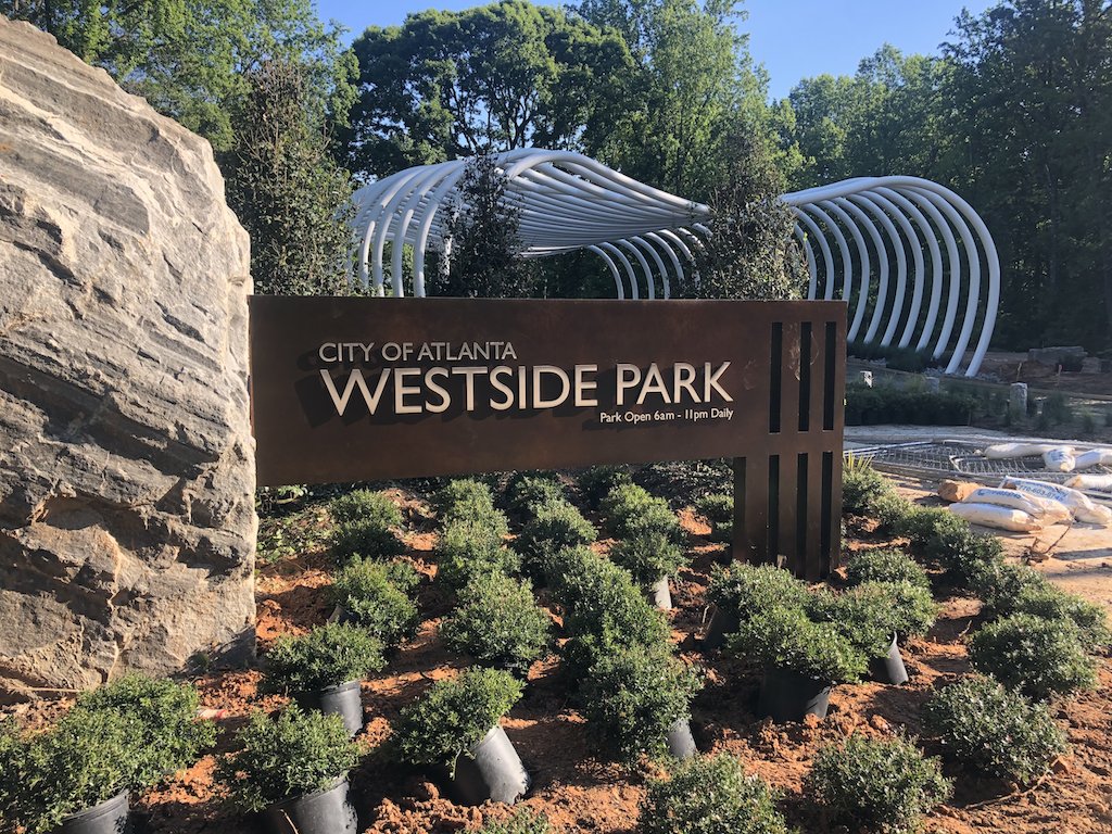 AlhadabiBadar's tweet photo. (The Westside Park)
كان في يوم من الايام  محجر ( كسارة بالعماني) و ها هواليوم هو منتزه ملاصق لمدينة Atlanta وتم افتتاح أول جزء منه. https://t.co/wIryjjWr38