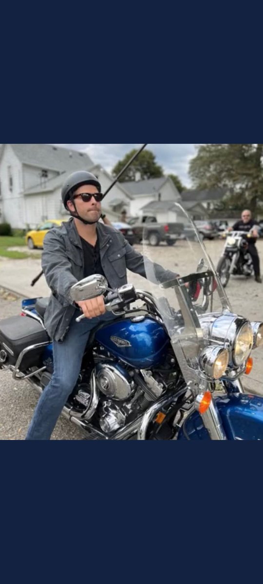 Deb_CreatesFun's tweet photo. The only person who I would ever trust to help me overcome my fear of motorcycles is @mishacollins. After a traumatic ride years ago left me terrified to ever ride again. I trust him completely to overcome the fear, pain & anxiety to ride again. #Iwishforthis https://t.co/XtBlhuDns6