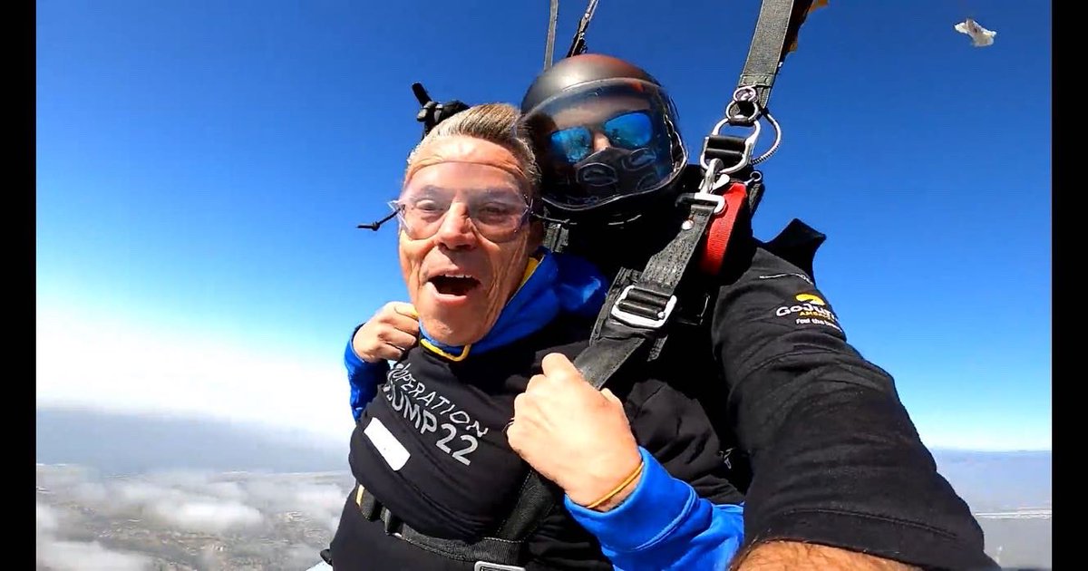 abc7curt's tweet photo. Why would you jump out of a perfectly good airplane?
To bring attention to the horrible statistic that 22 Veterans commit suicide every day related to PTSD.
I invite you to watch our story tomorrow on #VeteransDay2021 on ABC7
#Jump22 #abc7eyewitness https://t.co/8MEStsr4HG