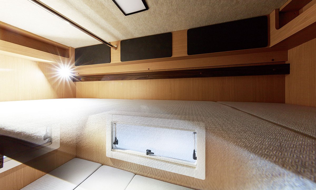 Vantech_jp's tweet photo. ❒ 遊びに本気の大人達へ コルドバンクス

10年の時を超え、2020年2月 最高のバージョンアップに生まれ変わりました。キャンピングカーの枠を超えた究極のHobby carとして、本気で遊ぶ大人たちへ最高のパフォーマンスをお届けします。

https://t.co/Edk0YZrLb6

＃CORDEBUNKS
＃キャブコン
＃VANTECH https://t.co/jnuiXZpHG5