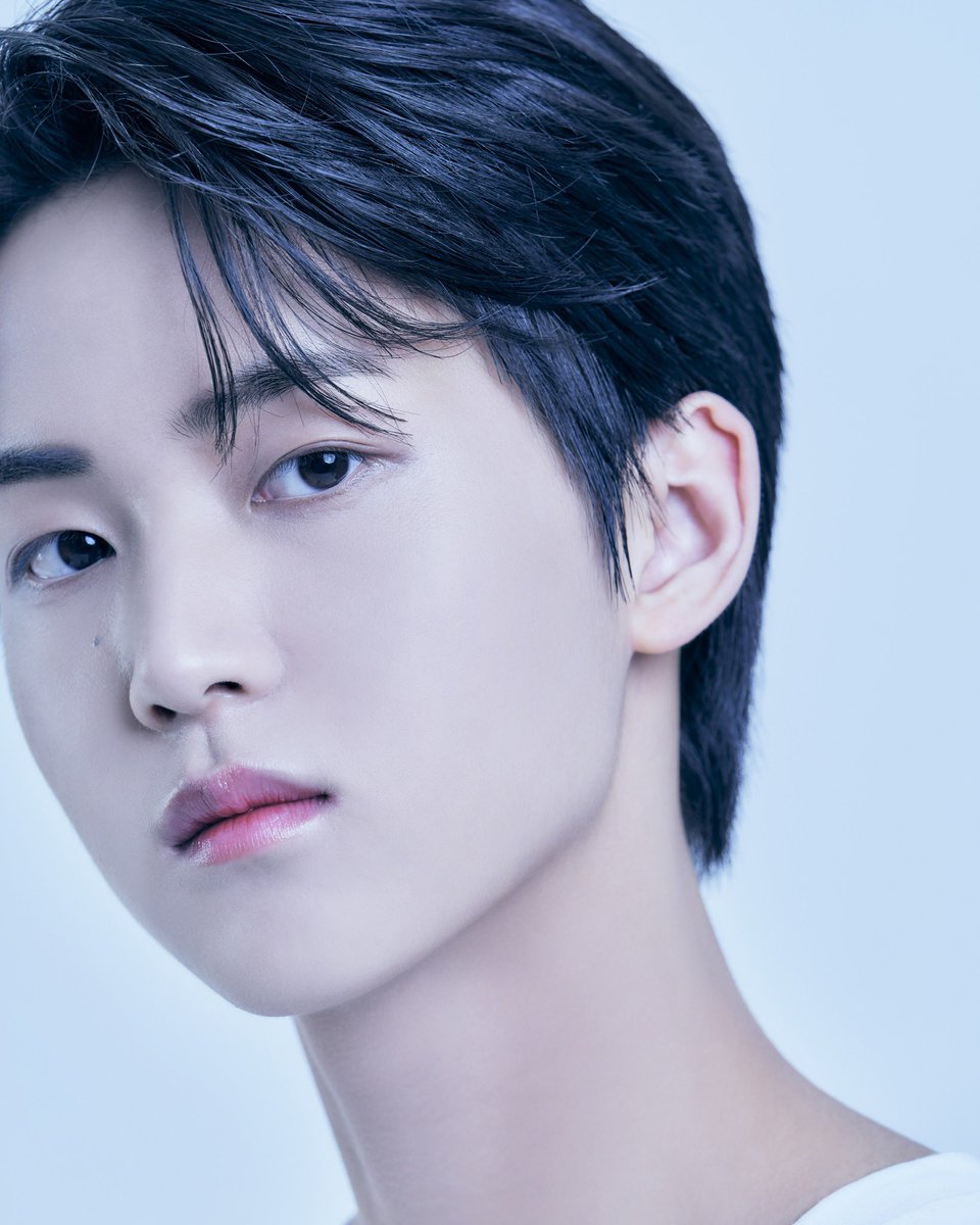 arabKEIJU's tweet photo. — نتمنى لعزيزنا اونهوي سنة سعيدة ومليئة بالنجاحات 🐿🤍
#HAPPY_EUNHWI_DAY https://t.co/kSP0n7gBSn