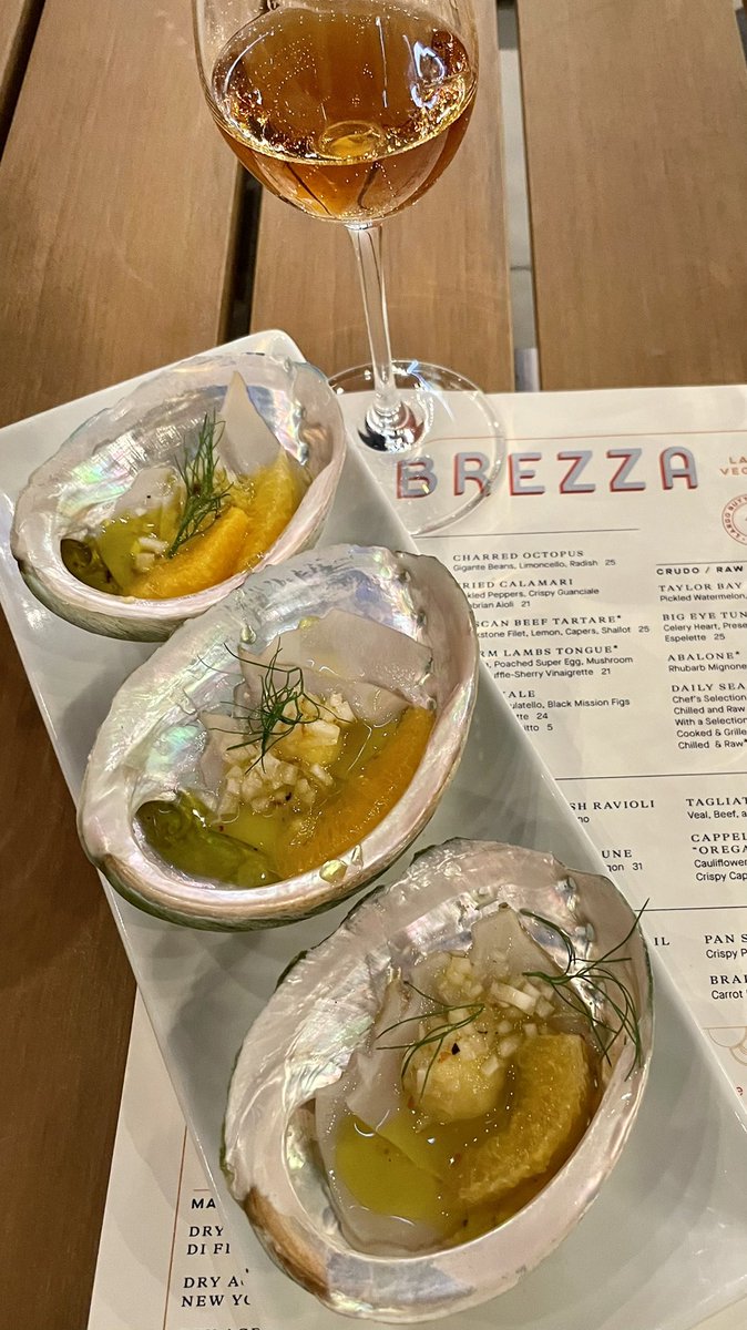 eatinglasvegas's tweet photo. 333) Ah-baloney, youโre just being shellfish. Thinking of the great #KipAddotta while having the abalone of my wet dreams at #BREZZA. Chewy, citrus-y and delicious. ๐ฆช๐๐ฎ๐น ๐ https://t.co/PxQAEoVoGw