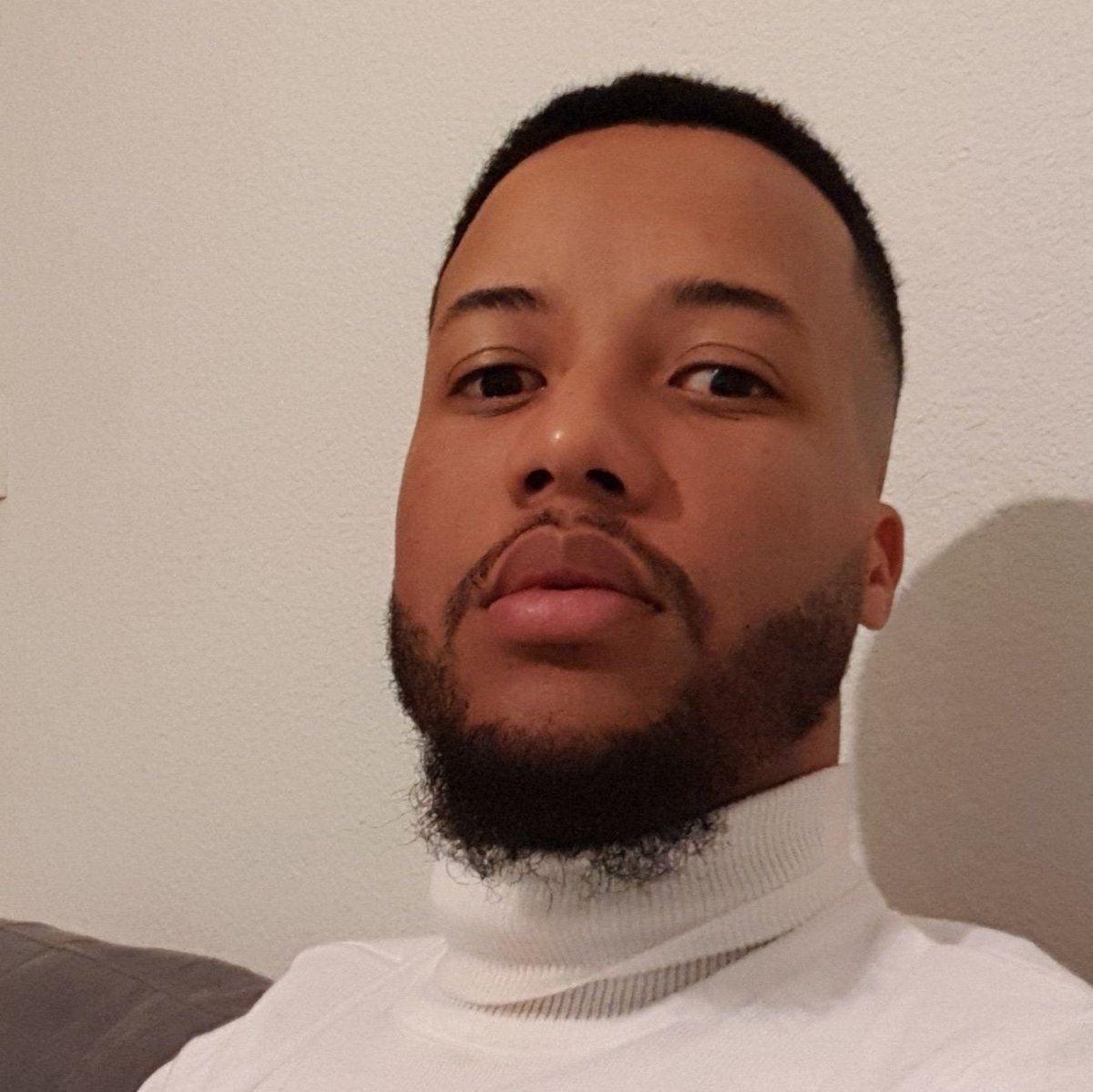 chidra782's tweet photo. #NouvellePhotoDeProfil https://t.co/ow3BxYUuBP