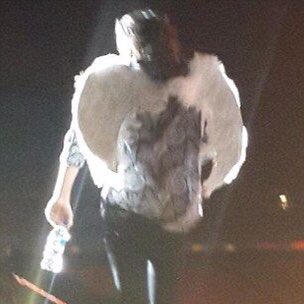 lhhcomfort's tweet photo. Harry Styles               Harry Styles
   2015                           2021 https://t.co/GFanMNC3k0