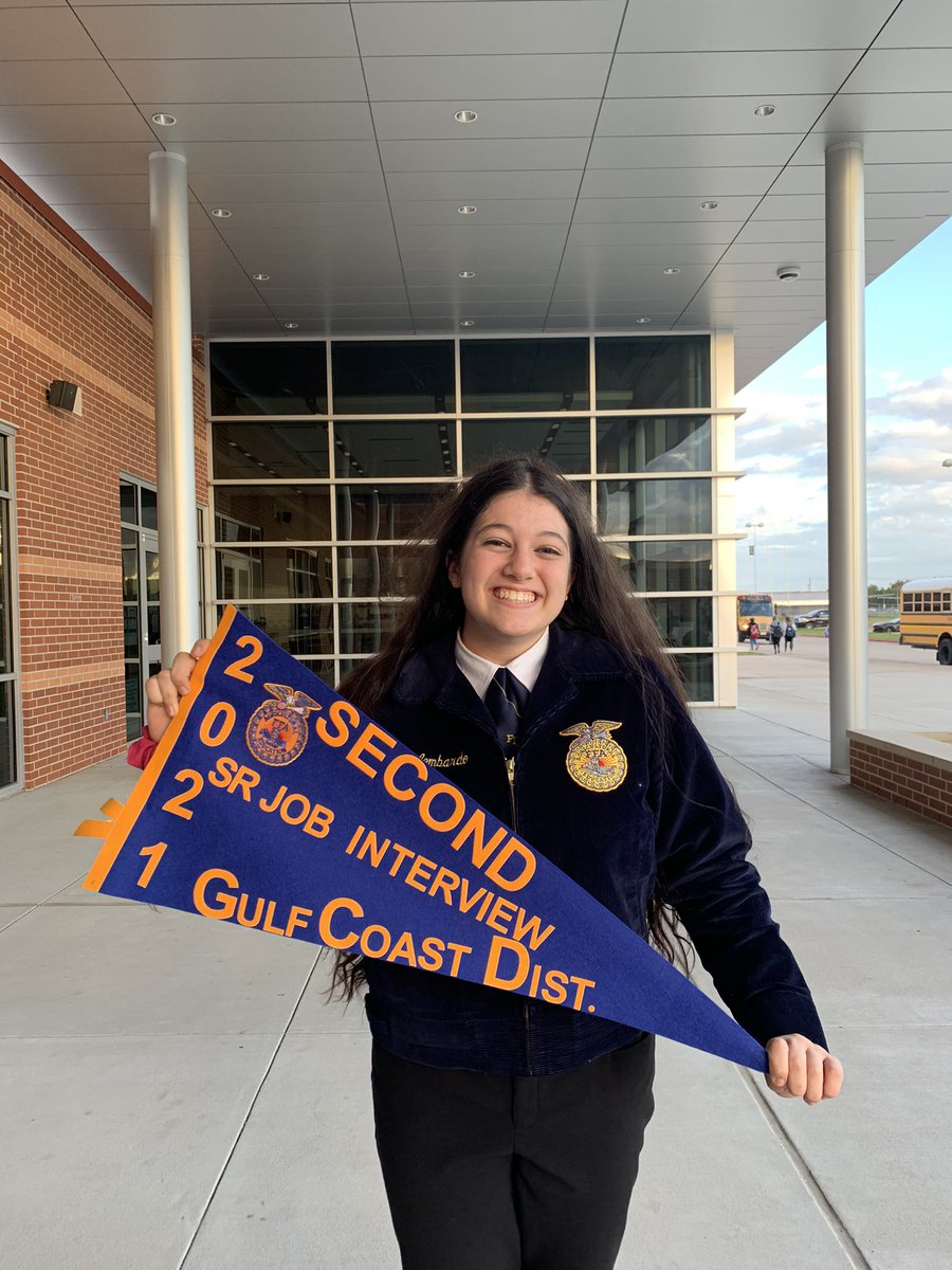 cbhsffa's tweet photo. Congrats to all CBFFA members that competed at the Gulf Coast District LDE Contests today! Two students will be advancing to Area!! 🌟 Mia placed 2nd in Sr. Job Interview & Gabe placed 3rd in Greenhand Job Interview. The Sr. Skills Team also placed 5th and won a banner! #cbhsffa https://t.co/PouvoBUpXG