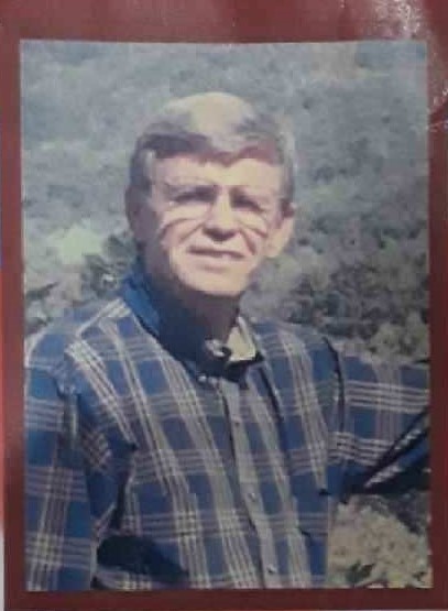BeachBitcoin's tweet photo. My friend, mentor and hero died 2 months ago. Rest in peace, Mike Mitchum.

#VeteransDay2021 #HonoringOurHeroes @FoxNews @CBSNews @RCSD @UofSC https://t.co/FIC75vitVc