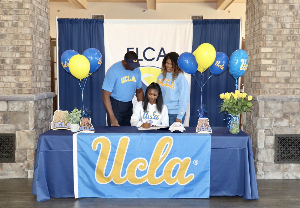 cheridynnoelll's tweet photo. So I signed today! Officially a Bruin!! Sooo thankful and excited! 💙💛💙 @UCLAWomensVB https://t.co/4NDYWRx7DI