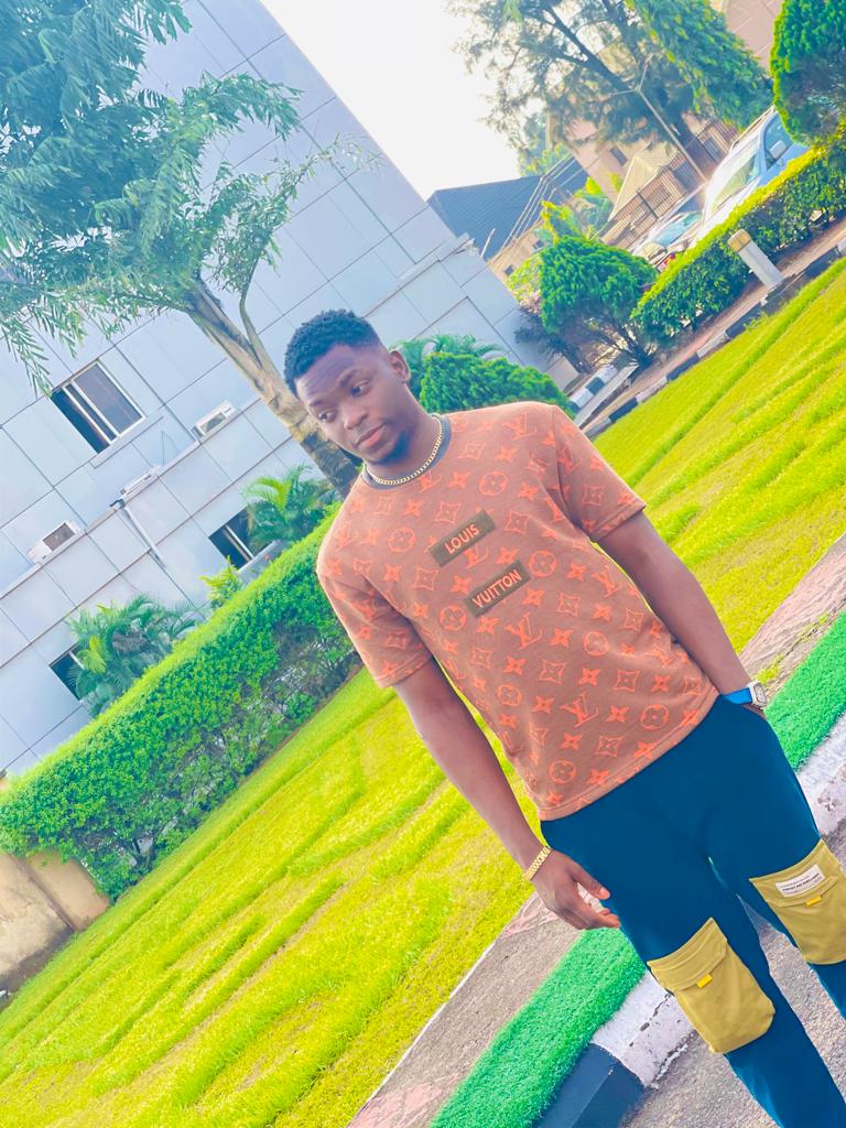 HumzyTrades's tweet photo. Randomly dumping stuffs here🤗🤍💜 #LearnCryptoNG #Nigeria https://t.co/TlZq4UE8kx