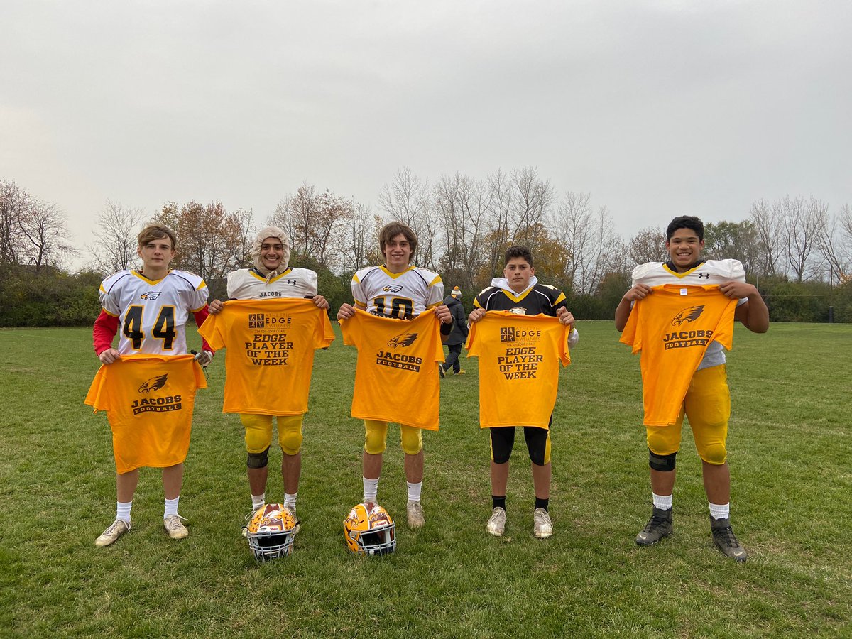 HDJacobsFBall's tweet photo. Congrats to our @edge360wellness players of the week. 
@joey_scrivani @LukeGormsen @matthewshannon0 @EliVasq98799161 
🦅🏈🦅🏈 @HDJ_Athletics @JacobsHighS https://t.co/hfYuBrKwSm