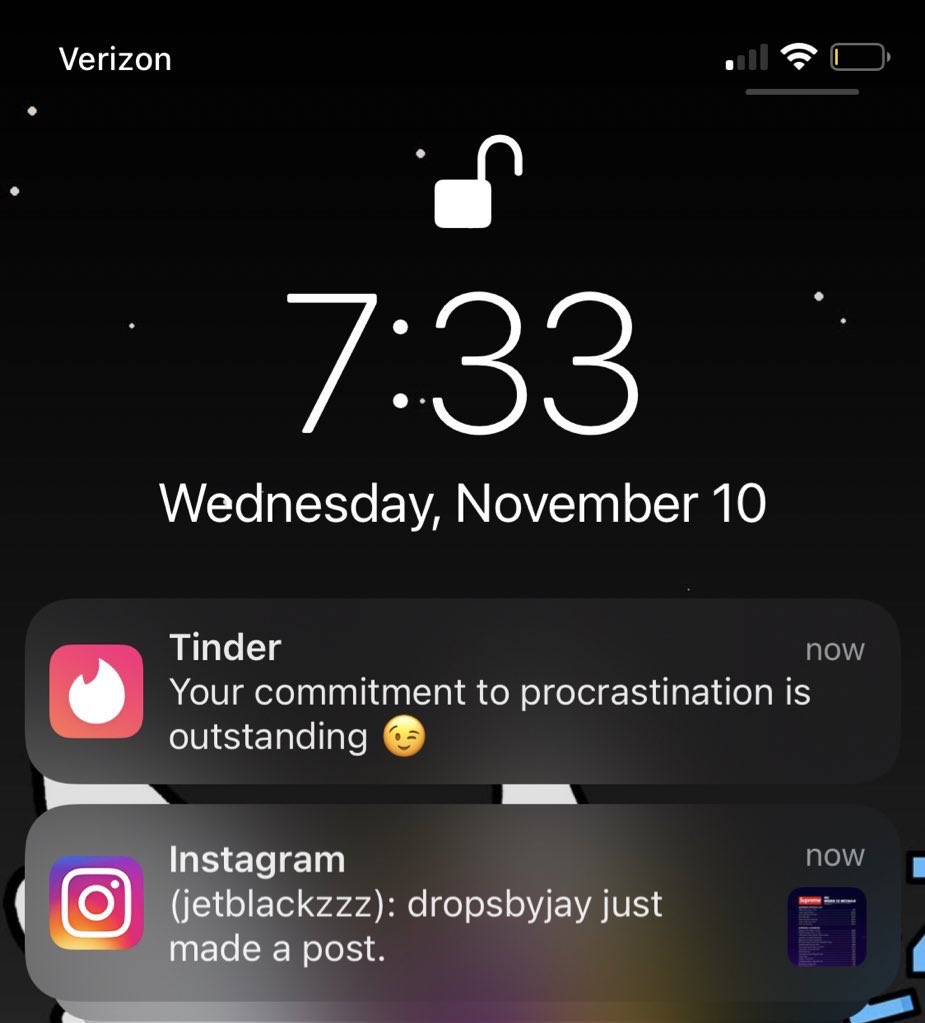 Jetblackzx's tweet photo. Yo @Tinder mind yo business 😂 https://t.co/28ntZJUfzP