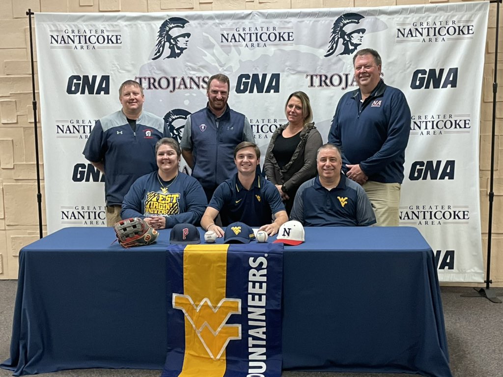 NickMatson5's tweet photo. Officially a mountaineer! Thank you to everyone who has helped me along the way!! #HailWV @stevesabins @GNAAthletics @WVUBaseball @NEPridebaseball https://t.co/H8h3zq14c3
