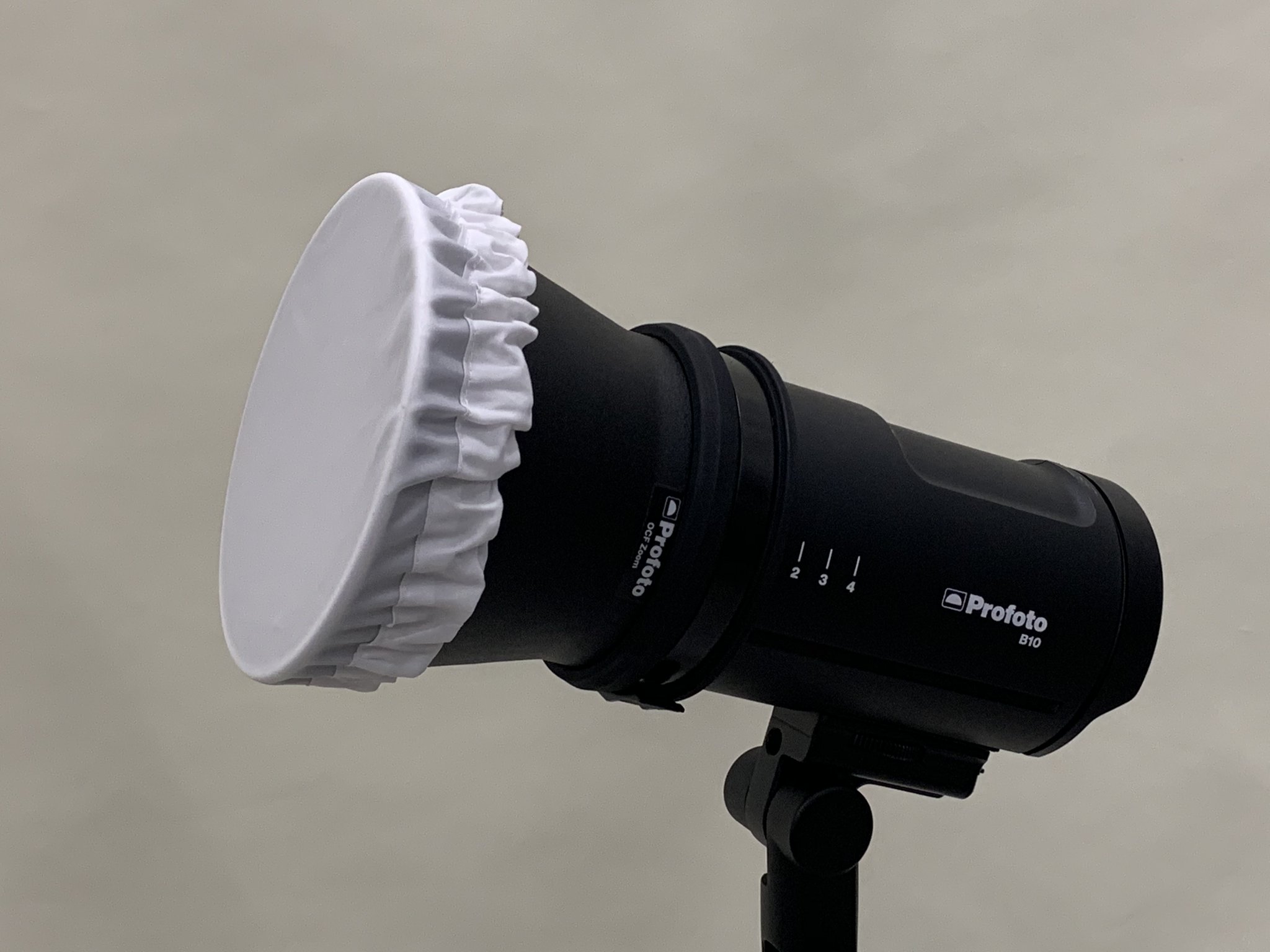 Profoto OCF ちがい マグナムリフレクター Profoto OCF ちがい マグナムリフレクター