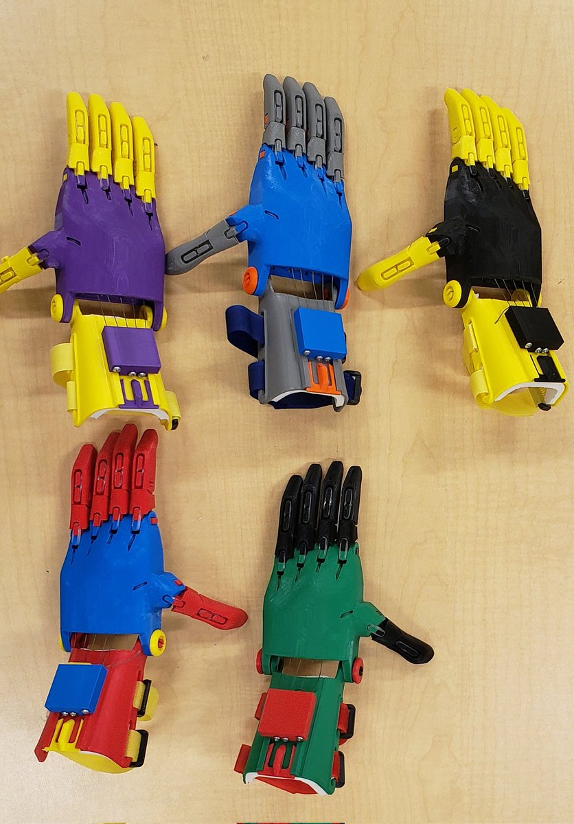 drhollym's tweet photo. @TheWalkerSchool Thank you, Walker Maker Club for creating these awesome kid-sized hands for the eNable Alliance at eNabling the Future! https://t.co/klWvabsWYR