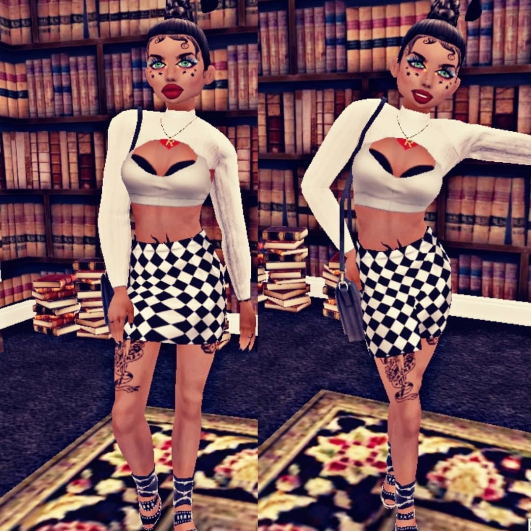LuvRizzi's tweet photo. 📚✌🏽#avakinlife #avakinsocial #avakinfriends #avakinofficial #avakin #avakinadults https://t.co/qdJ7MRPMML