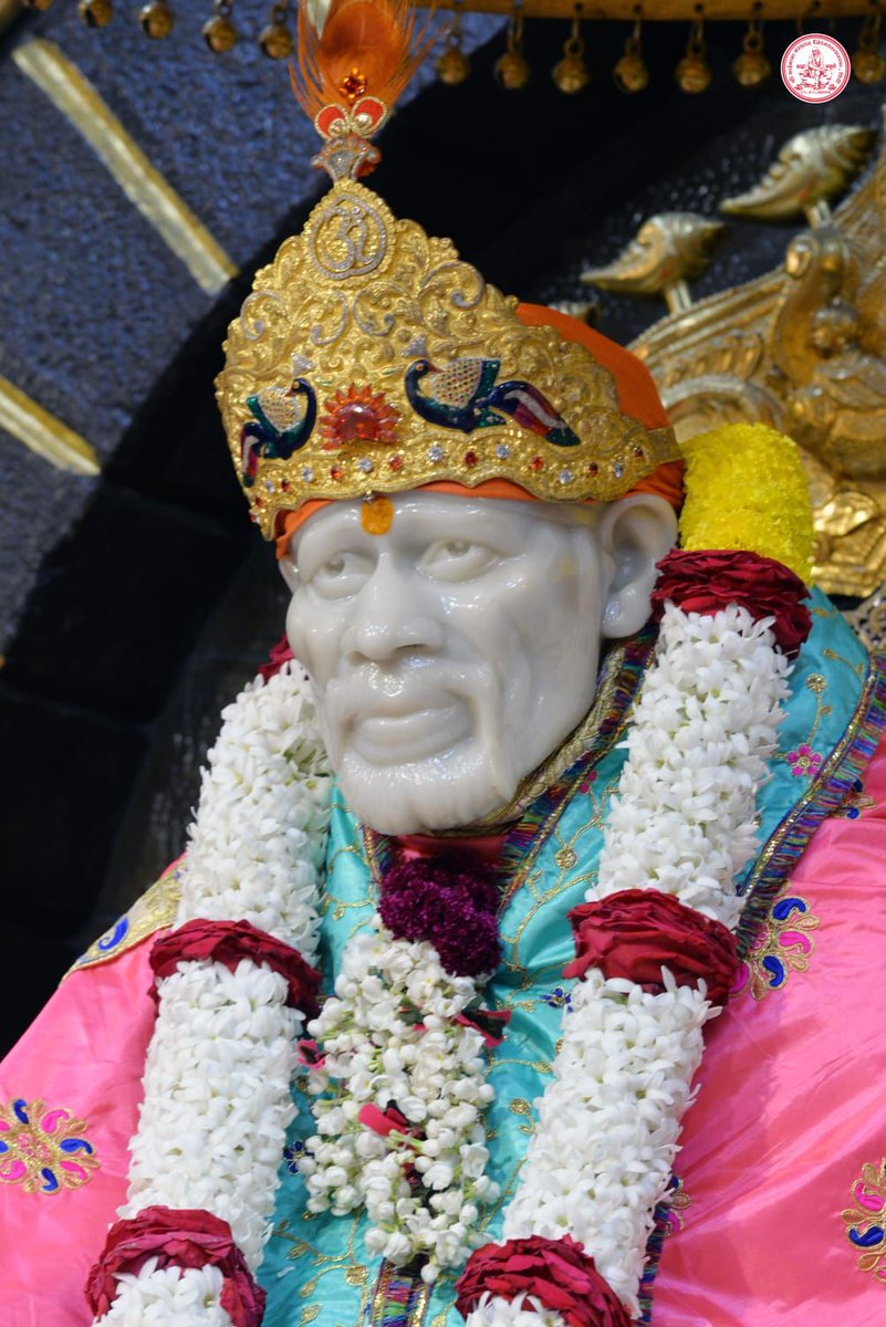 RahulSkhatik's tweet photo. @SSSTShirdi रहम् नजर् करो. अब् मोरे साई। तुमबिन नही मुझे मा-बाप- भाई ॥ रहम् ..
मै अन्धा हू बन्दा तुम्हारा (२) मै ना जानू (३) अल्ला इलाही। रहम् नजर् ..
खाली जमाना मैने गमाया (२) साथी आखरका (३) किया न कोई । रहम् 
अपने मस्जिद का झाडू गणू है (२) मालिक हमारे (३) तुम् बाबा साई https://t.co/PFzFJk7h9m