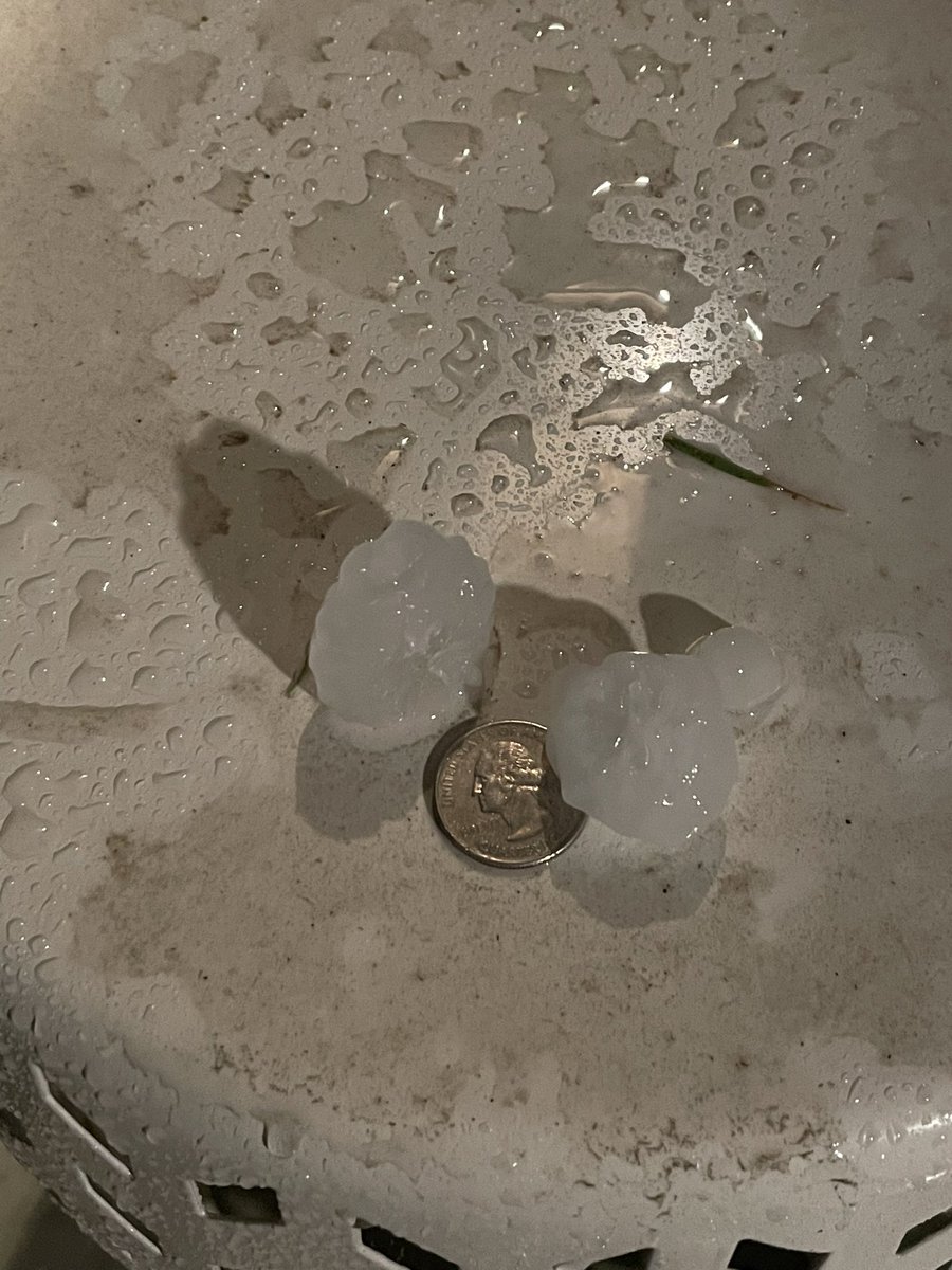 Pete, where’s the love for Sanger? Where was our hail warning? #wfaaweather