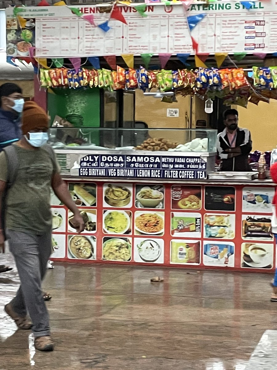 mallasree's tweet photo. @RailMinIndia @IRCTCofficial @GMSRailway @DrmChennai Today on the platform 9, Chennai central. I have found(at 6:50 am, 11-11-21) very rude behaviour of Railway stall (prop Anjamma) staff with the passengers. They are selling items with high price. https://t.co/xhxBzIUOHX