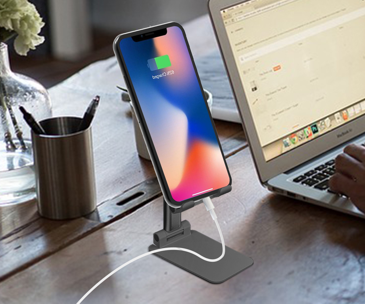 BoyataInc's tweet photo. Desktop phone stand features foldable, #adjustable and #portable ergonomic design. 📱💖
Enjoy your phone Hands-Free with comfortable posture for surfing the internet, watching, reading, studying or facetime which makes your life easier. ✨

#phonestand #boyata #iphone #apple https://t.co/BnFFDxMIMa