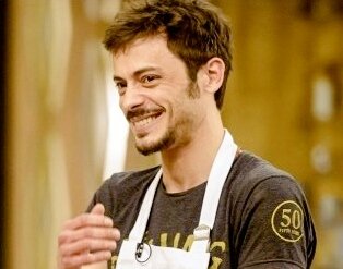Mi motivo para mirar #MasterChefCelebrity después de la 1 de la madrugada 😍