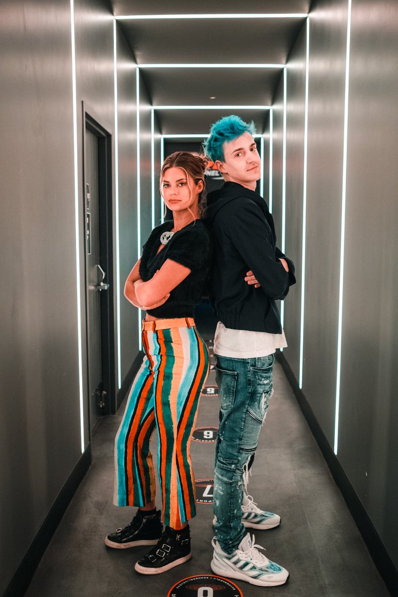 pumped to host the <a href="/realUNOgame/">UNO</a> championship series tomorrow! @hannahstocking better watch out, I play to win 👀#ad