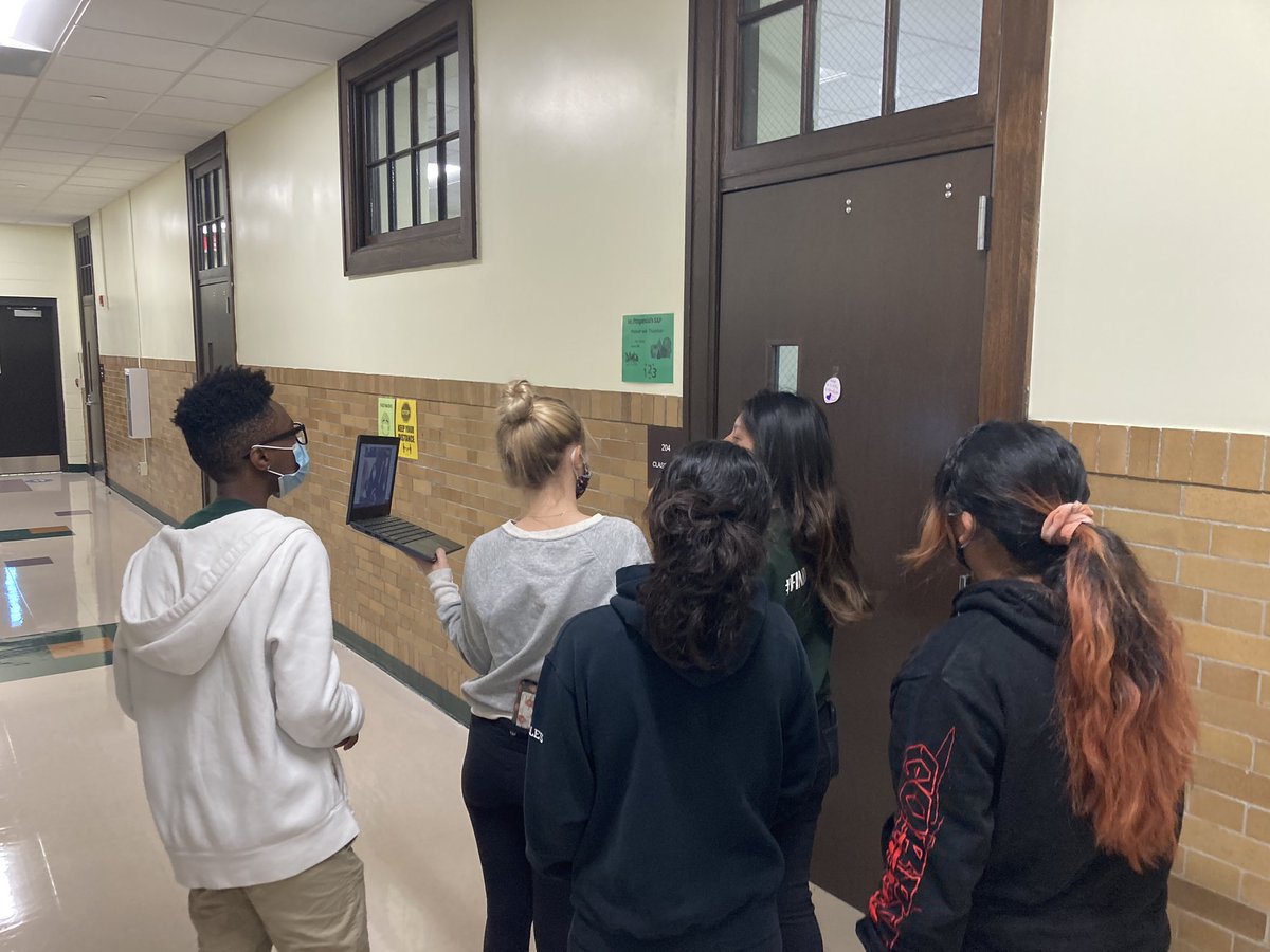 Amy Zambrano tweet media