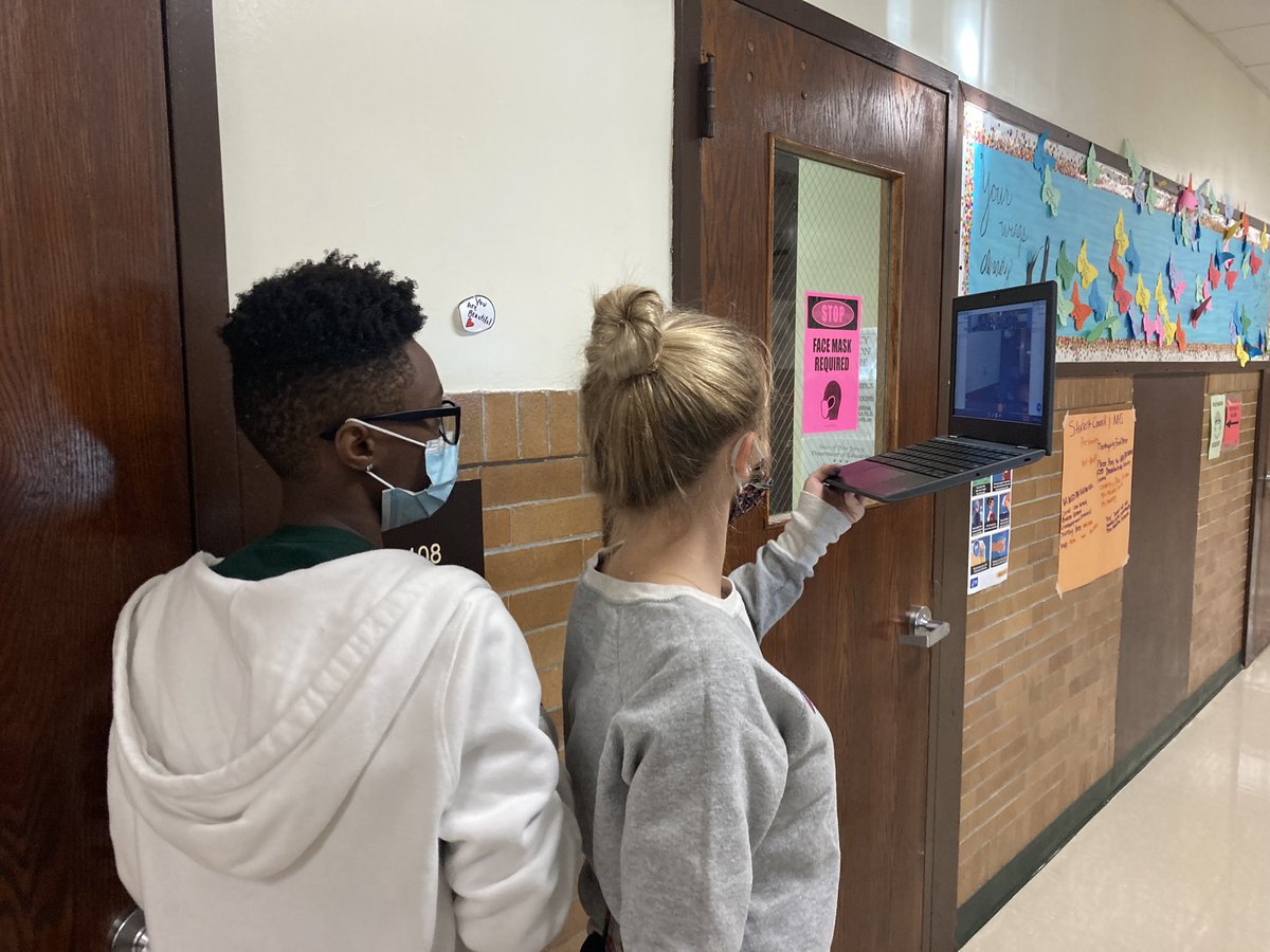 Amy Zambrano tweet media