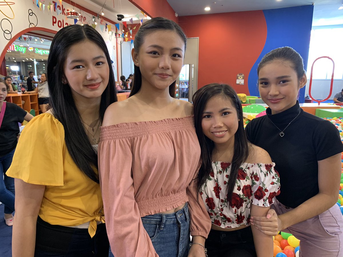 Solid4GOfficial's tweet photo. Sorry for being inactive, pero hindi pwedeng hindi kami bumati sa special day ng Solid 4G. 

Happy 3rd Anniversary @JELAYPILONES08 @kaori_oinuma @liereposposaOF2 @MissKareee proud na proud kami sa inyong apat! Always remember na we always got your back! Mahal namin kayo #Solid4G https://t.co/0bV8e3p3g1