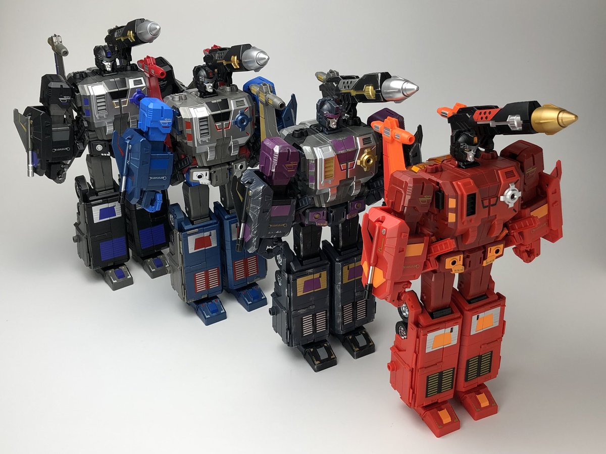 fans_hobby's tweet image. MB-11 GOD ARMOUR family - Robot mode + Mini drivers team! 

#fanshobby #thirdpartytransformers 
#powerbaser #masterforce #powermaster #godarmour #godarmor