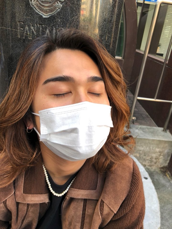 FIRSTBETyoutube's tweet photo. おはよう〜😑
早い時間から打ち合わせだからめっちゃ眠そう😴 https://t.co/V2NuNetyv3
