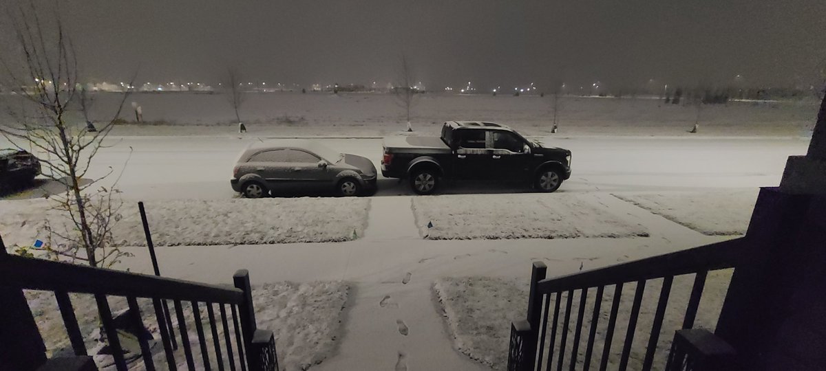 indian1629's tweet photo. One is headed to Boulder CO. for a #archeology conf, the other having ribs, #beer, and #TapTV trivia night, talking stocks and investing, (educating his old man)
Beautiful day, beautiful evening, #lifeisgood #family #blessed #itssnowtime #yxe https://t.co/jjfoE6w3Rd